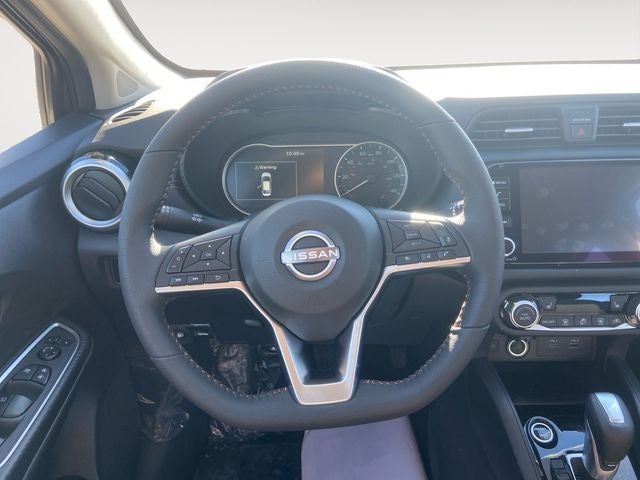 2025 Nissan Versa SR