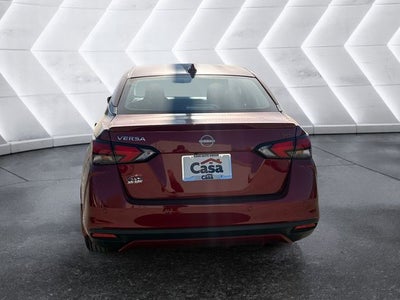 2025 Nissan Versa SR