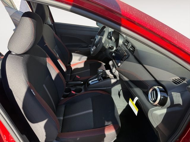 2025 Nissan Versa SR