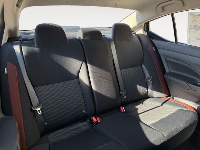 2025 Nissan Versa SR