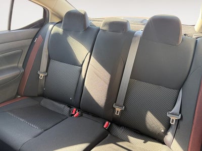 2025 Nissan Versa SR