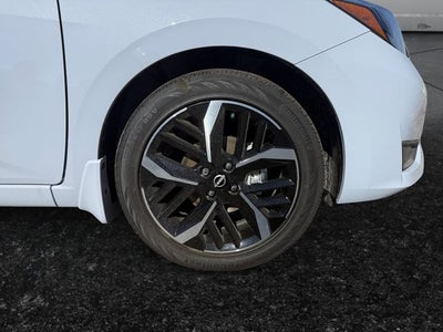 2025 Nissan Versa SR