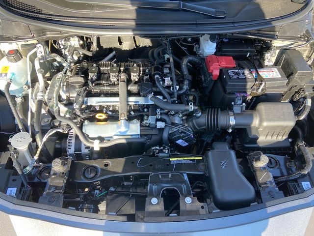 2025 Nissan Versa SR