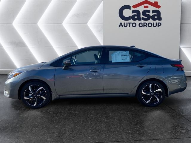 2025 Nissan Versa SR