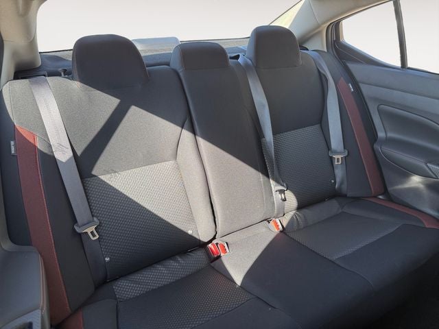 2025 Nissan Versa SR