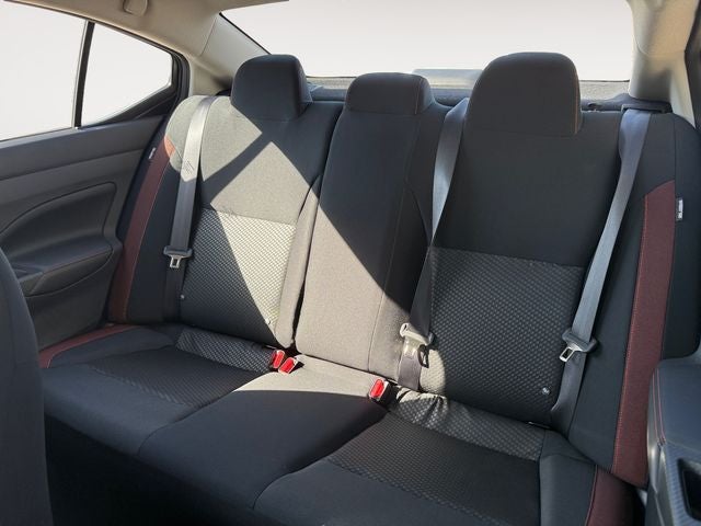 2025 Nissan Versa SR