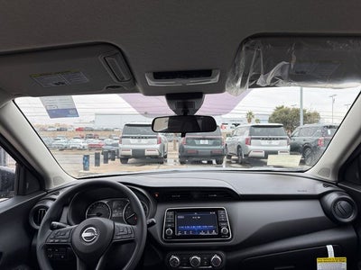 2025 Nissan Kicks Play S