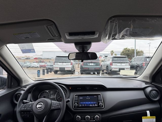 2025 Nissan Kicks Play S