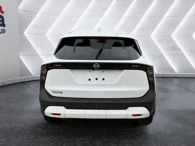 2025 Nissan Kicks SV