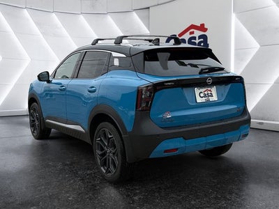 2025 Nissan Kicks SR