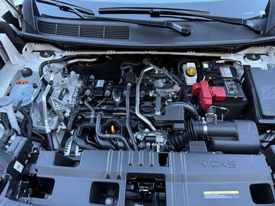 2026 Nissan Kicks SR