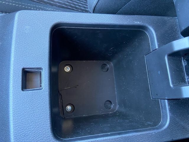 2024 Mitsubishi Outlander ES