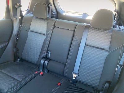 2024 Mitsubishi Outlander ES
