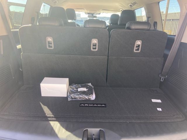 2026 Nissan Armada SV