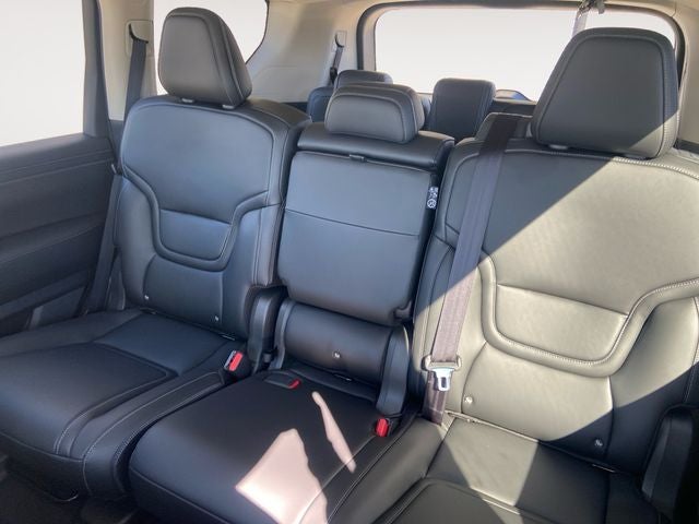 2026 Nissan Armada SV