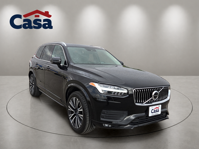 2022 Volvo XC90 T6 Momentum