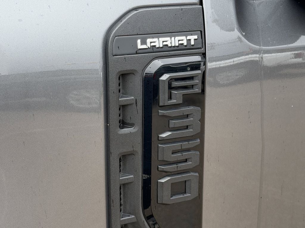 2023 Ford F-350SD Lariat