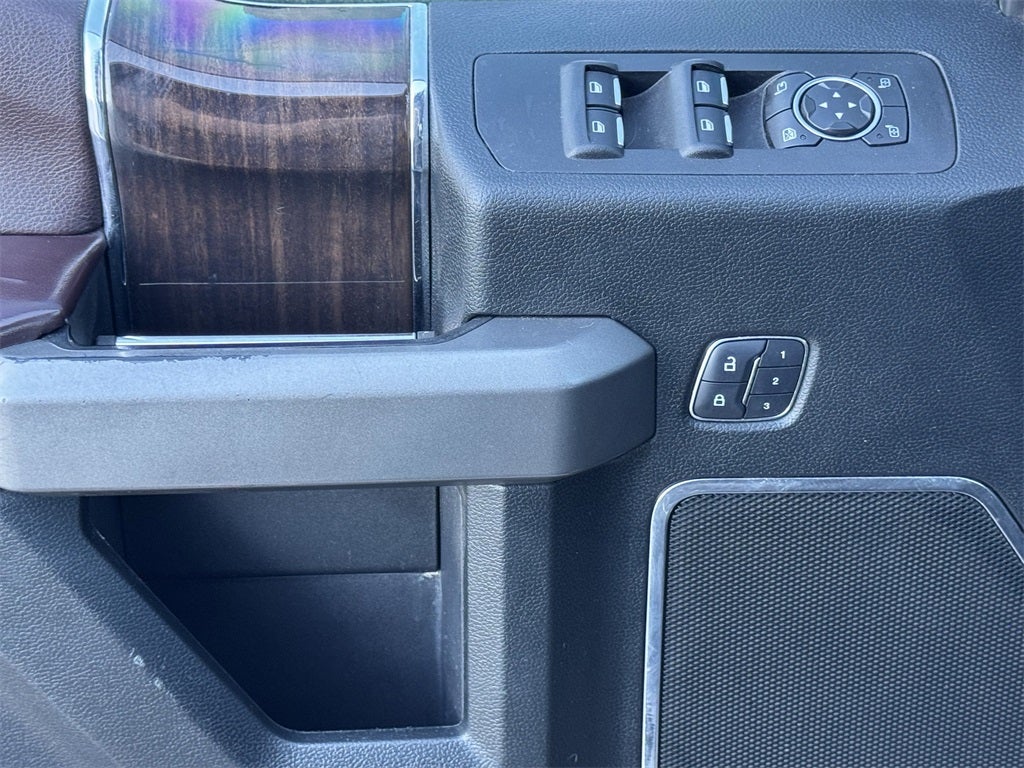 2017 Ford F-150 Platinum