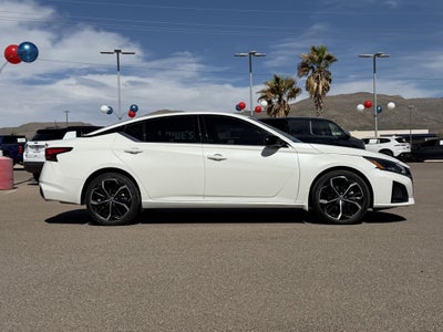 2023 Nissan Altima 2.5 SR