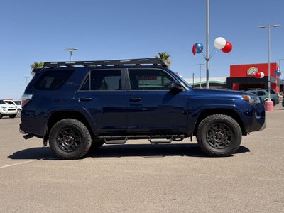 2022 Toyota 4Runner TRD Off-Road