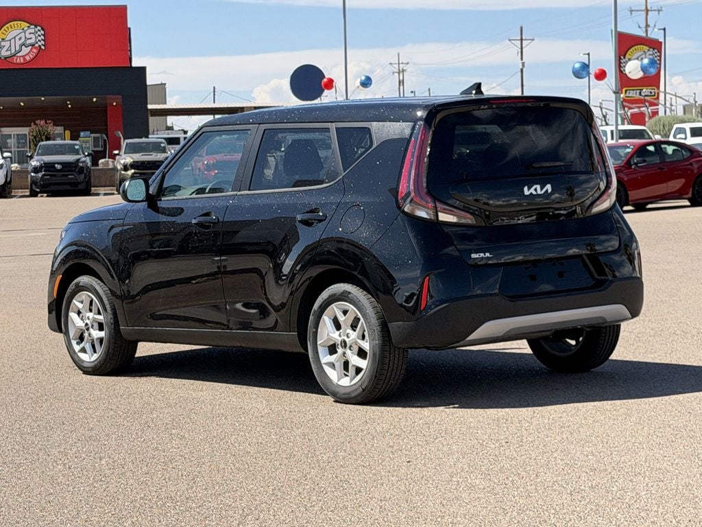 2025 Kia Soul LX