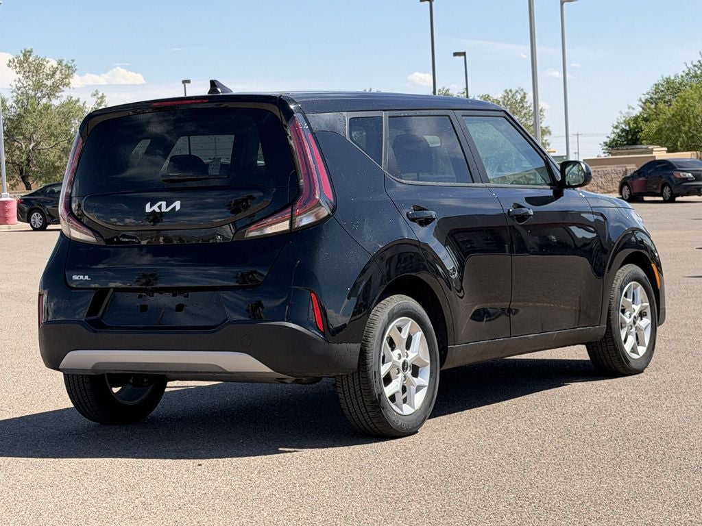 2025 Kia Soul LX