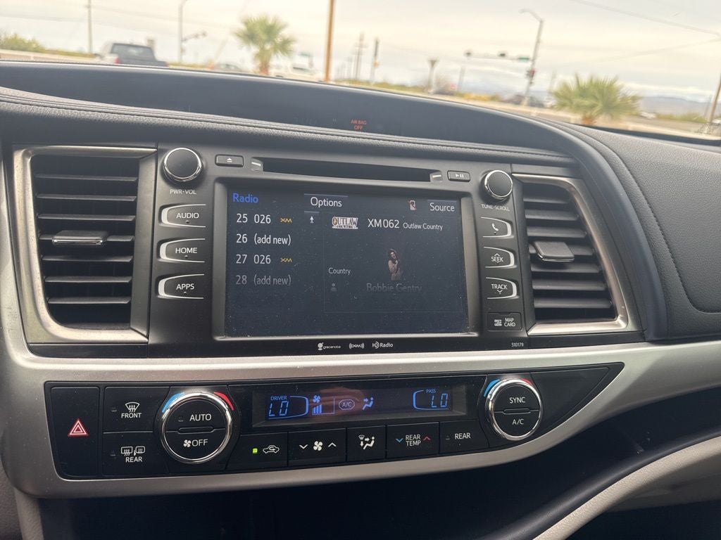 2018 Toyota Highlander SE