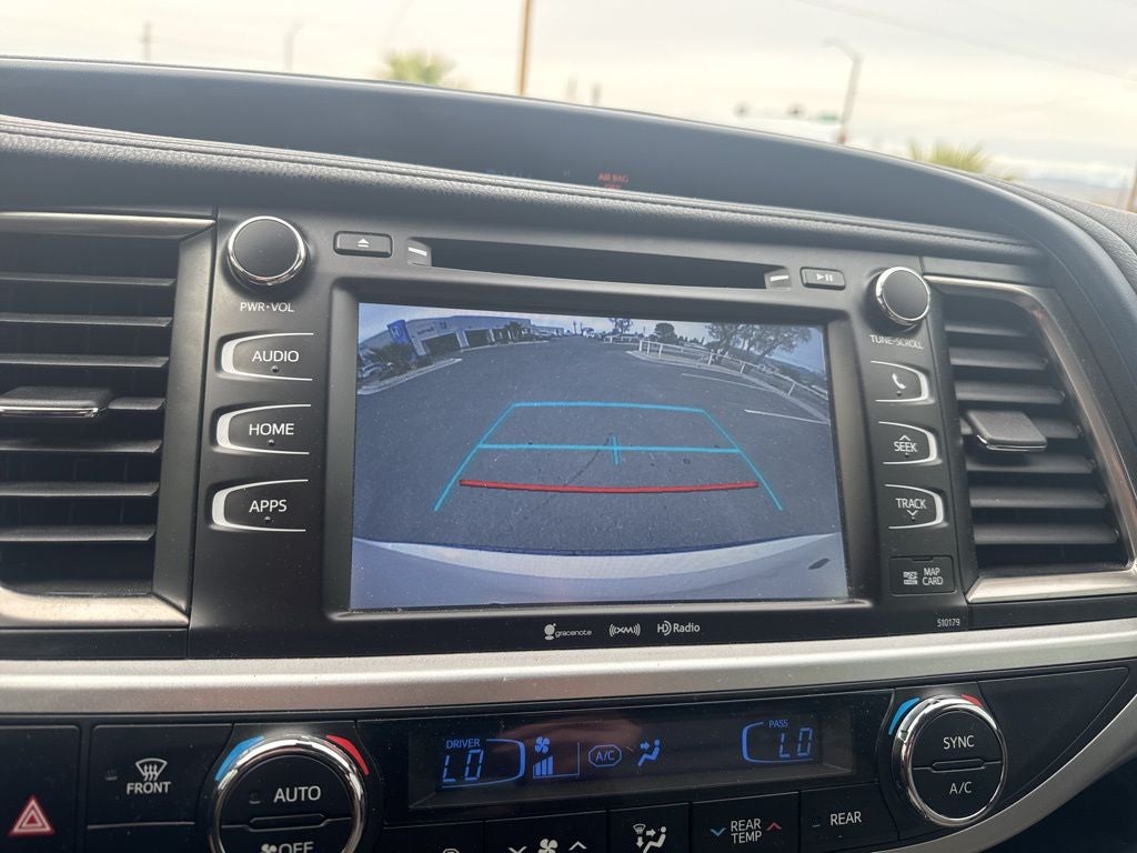 2018 Toyota Highlander SE