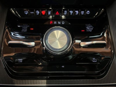 2024 Jeep Grand Wagoneer L Series III