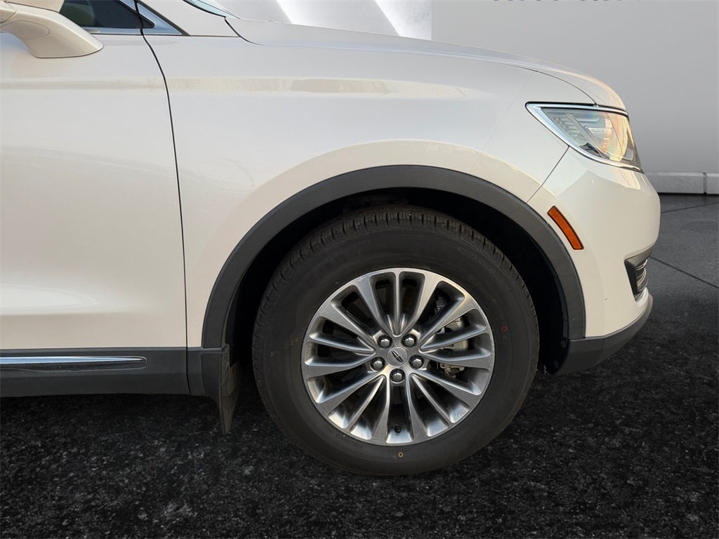 2016 Lincoln MKX Select