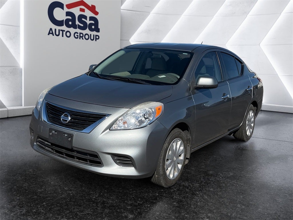 2013 Nissan Versa 1.6 SV