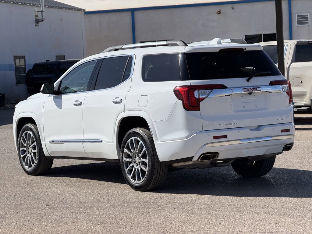 2023 GMC Acadia Denali