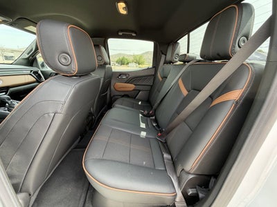 2025 GMC Canyon AT4