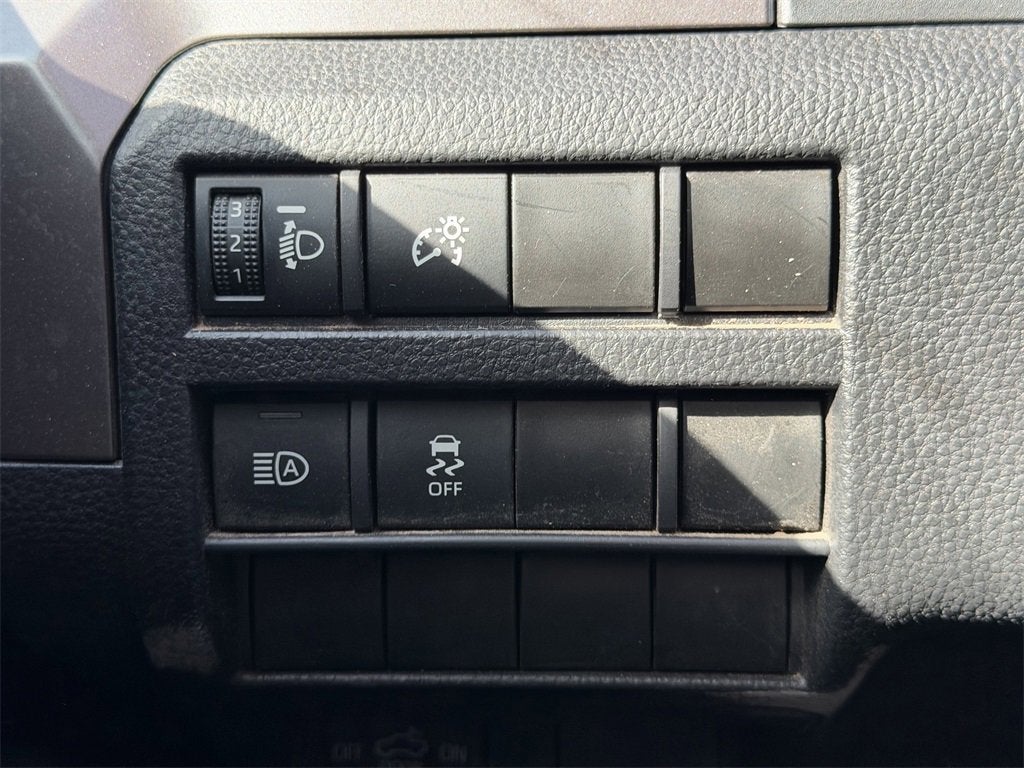 2024 Toyota Tacoma 4WD SR5