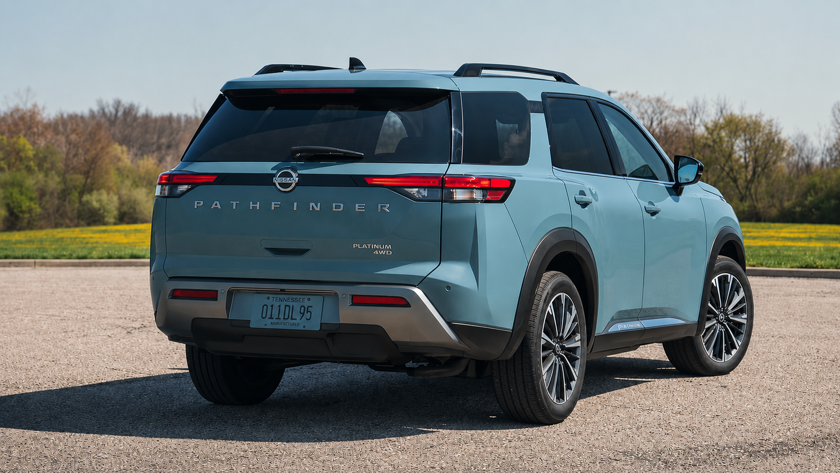 2027 Nissan Pathfinder rear three-quarter view